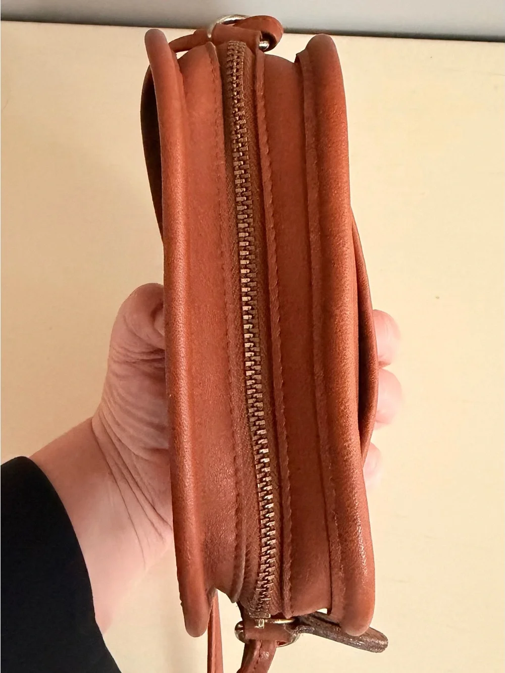 Vintage Coach Abbie Zip Crossbody Bag